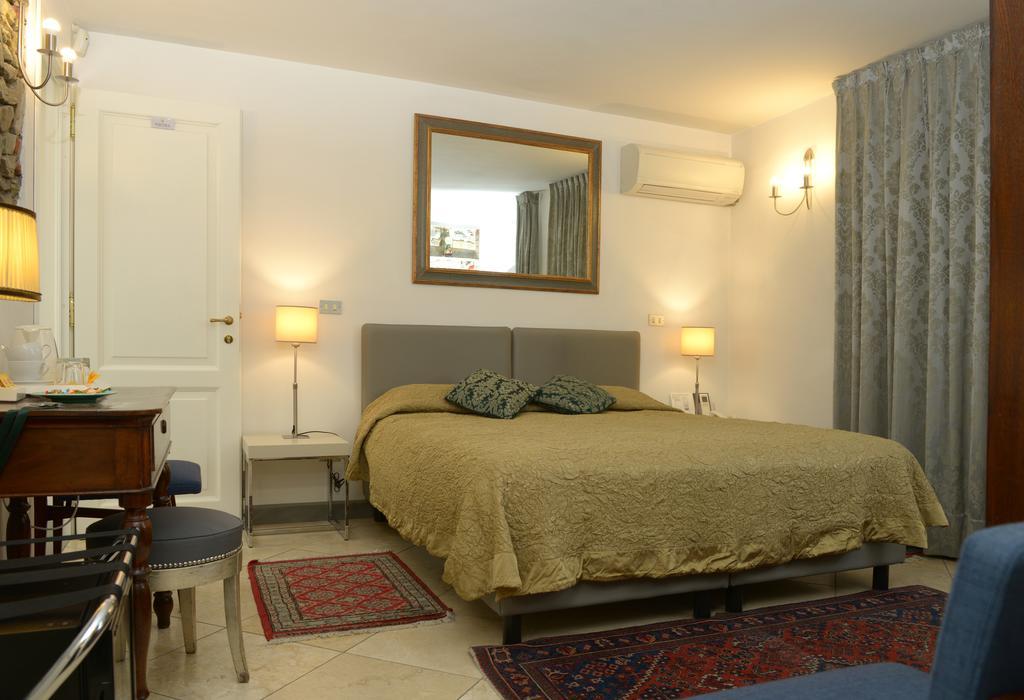 Trentatre Bed & Breakfast 5*